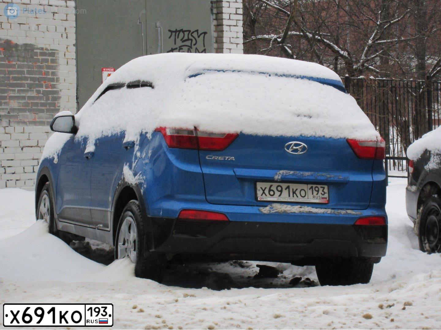 Фото автомобиля HYUNDAI CRETA, 2020 — госномер Е748ТТ790. Цвет: синий