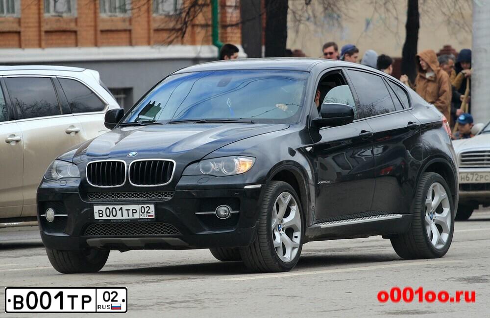 Фото автомобиля VOLKSWAGEN GOLF, 2012 — госномер М706ЕА716. Цвет: ЧЕРНЫЙ