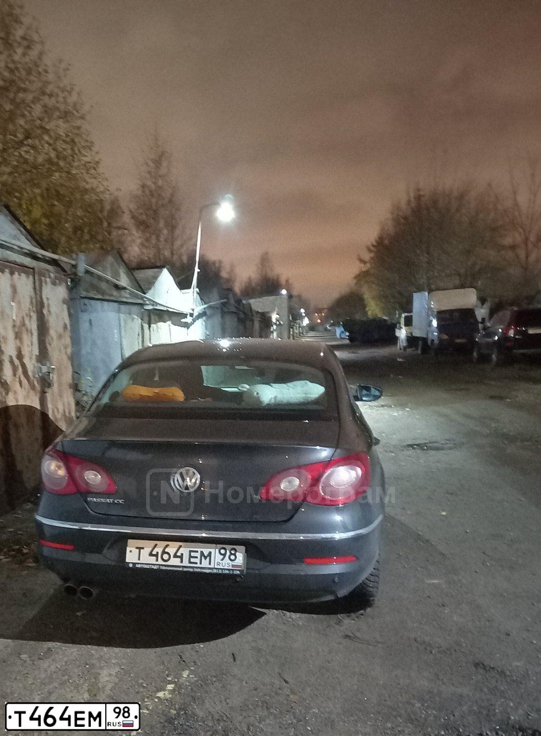 Фото автомобиля VOLKSWAGEN PASSAT, 2011 — госномер Т464ЕМ98. Цвет: ЧЕРНЫЙ