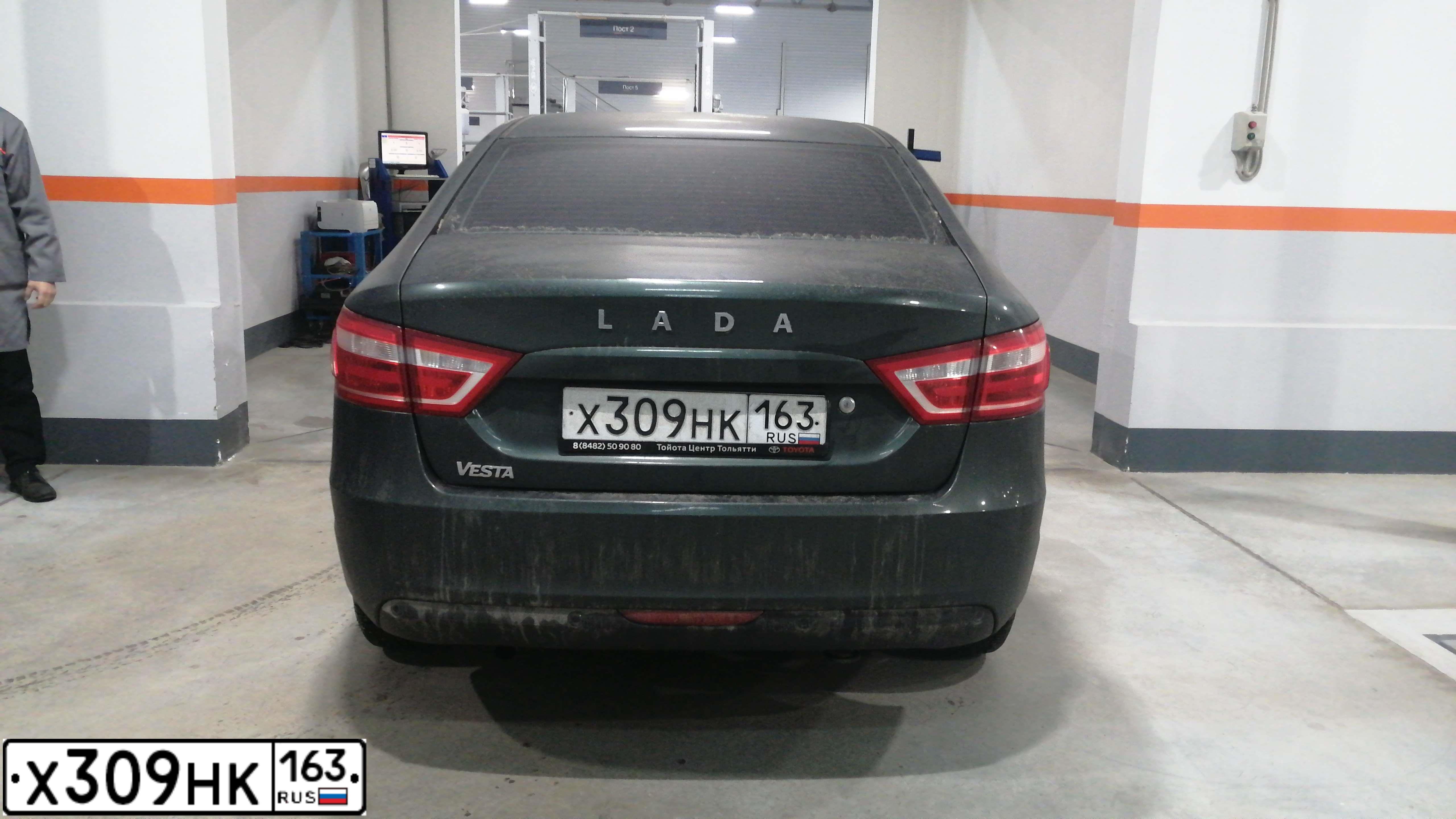 Фото автомобиля LADA VESTA, 2016 — госномер М656УЕ763. Цвет: ТЕМНО ЗЕЛЕНЫЙ