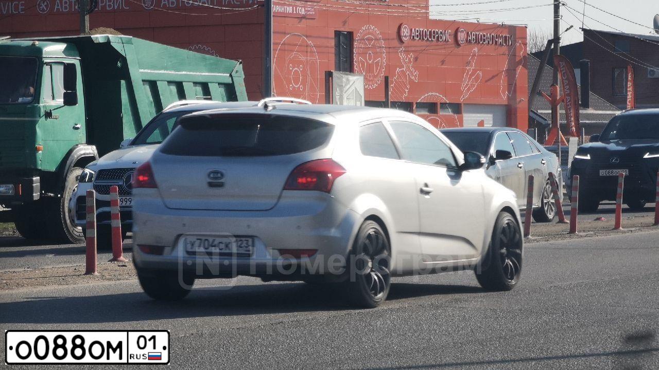 Фото автомобиля BMW X5, 2011 — госномер В693УМ09. Цвет: ЧЕРНЫЙ