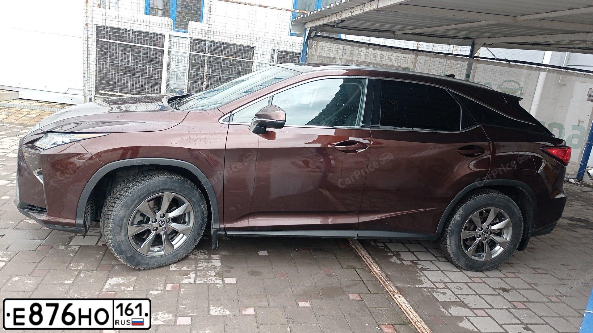 Фото автомобиля LEXUS RX300, 2019 — госномер О474ВВ185. Цвет: Коричневый