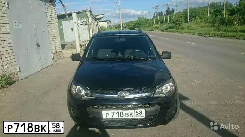 Фото автомобиля LADA 2194 KALINA, 2014 — госномер Р642ОО58. Цвет: СИНЕ-ЧЕРНЫЙ
