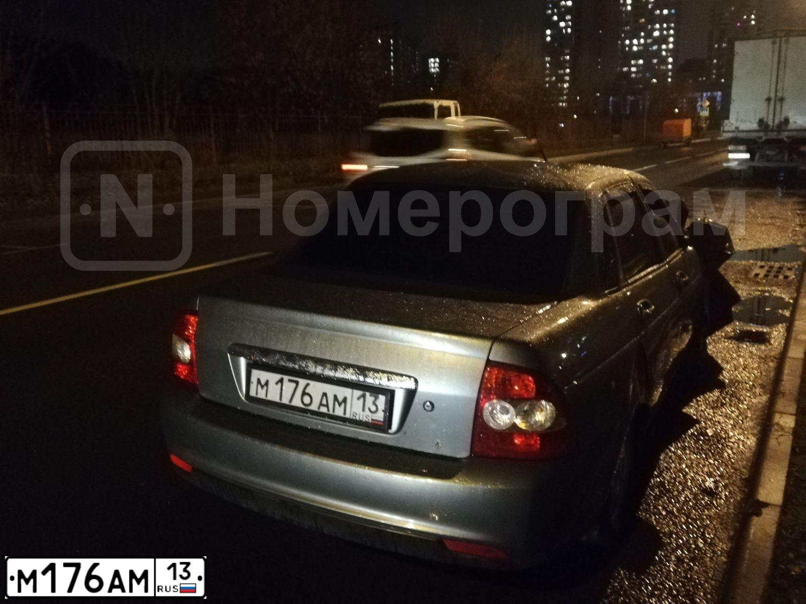 Фото автомобиля LADA 2170 PRIORA, 2010 — госномер В111ВВ164. Цвет: СРЕДНИЙ СЕРО-ЗЕЛЕН МЕТ