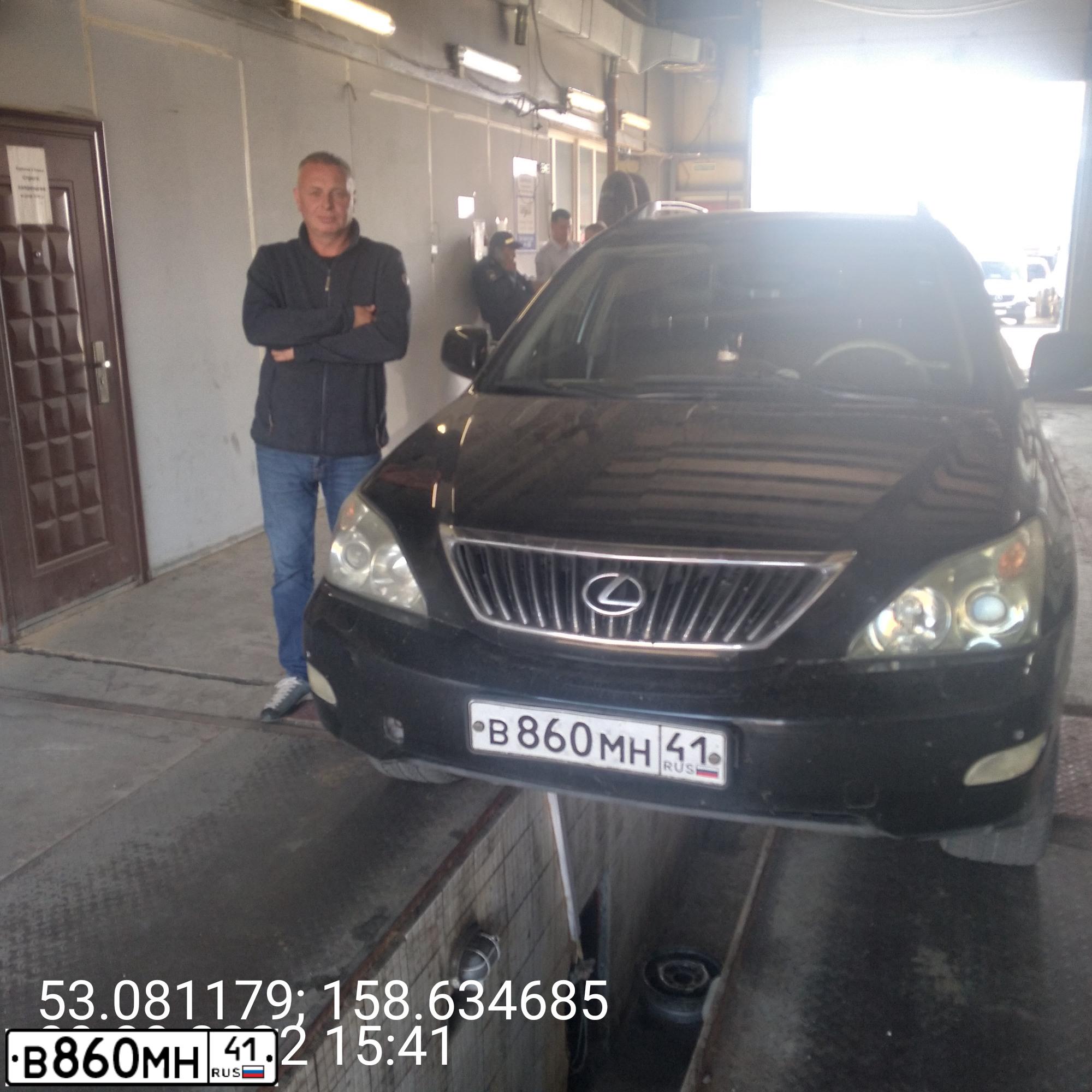 Фото автомобиля LEXUS RX, 2007 — госномер В860МН41. Цвет: ЧЕРНЫЙ