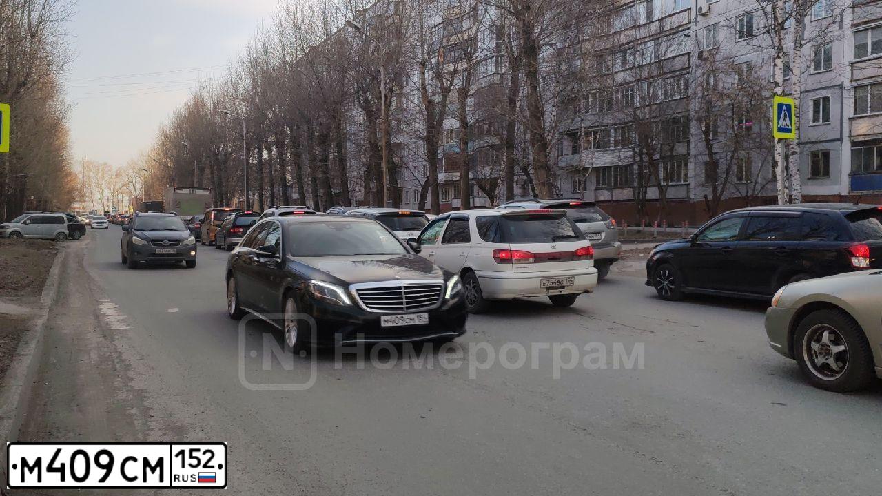 Фото автомобиля RENAULT DUSTER, 2013 — госномер Т805ВН58