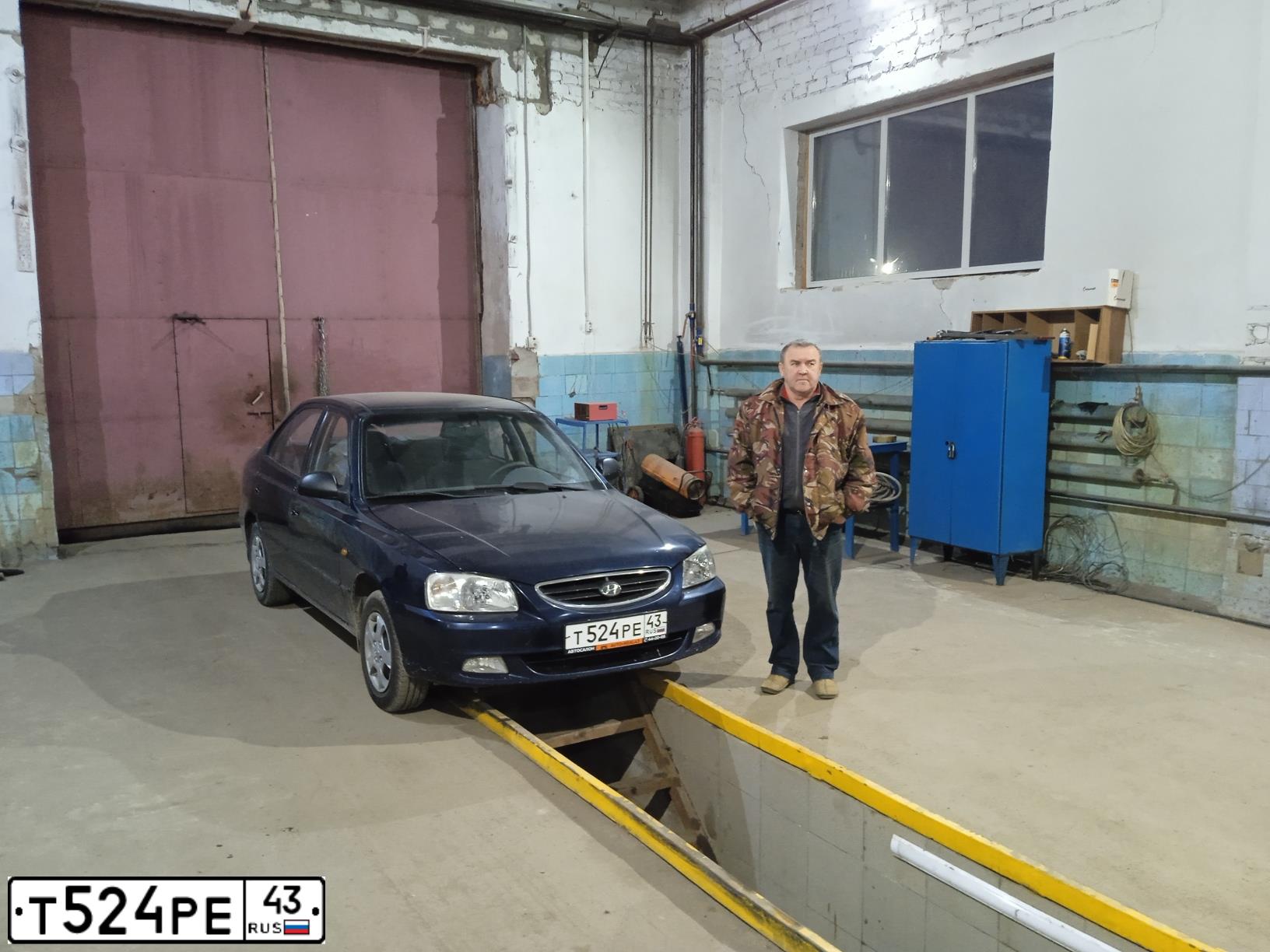 Фото автомобиля TAGAZ ACCENT, 2008 — госномер Т524РЕ43. Цвет: СИНИЙ