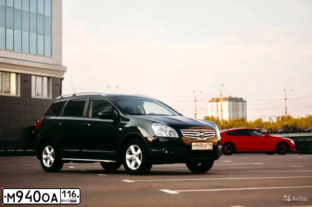 Фото автомобиля NISSAN, 1997 — госномер М940ОА116