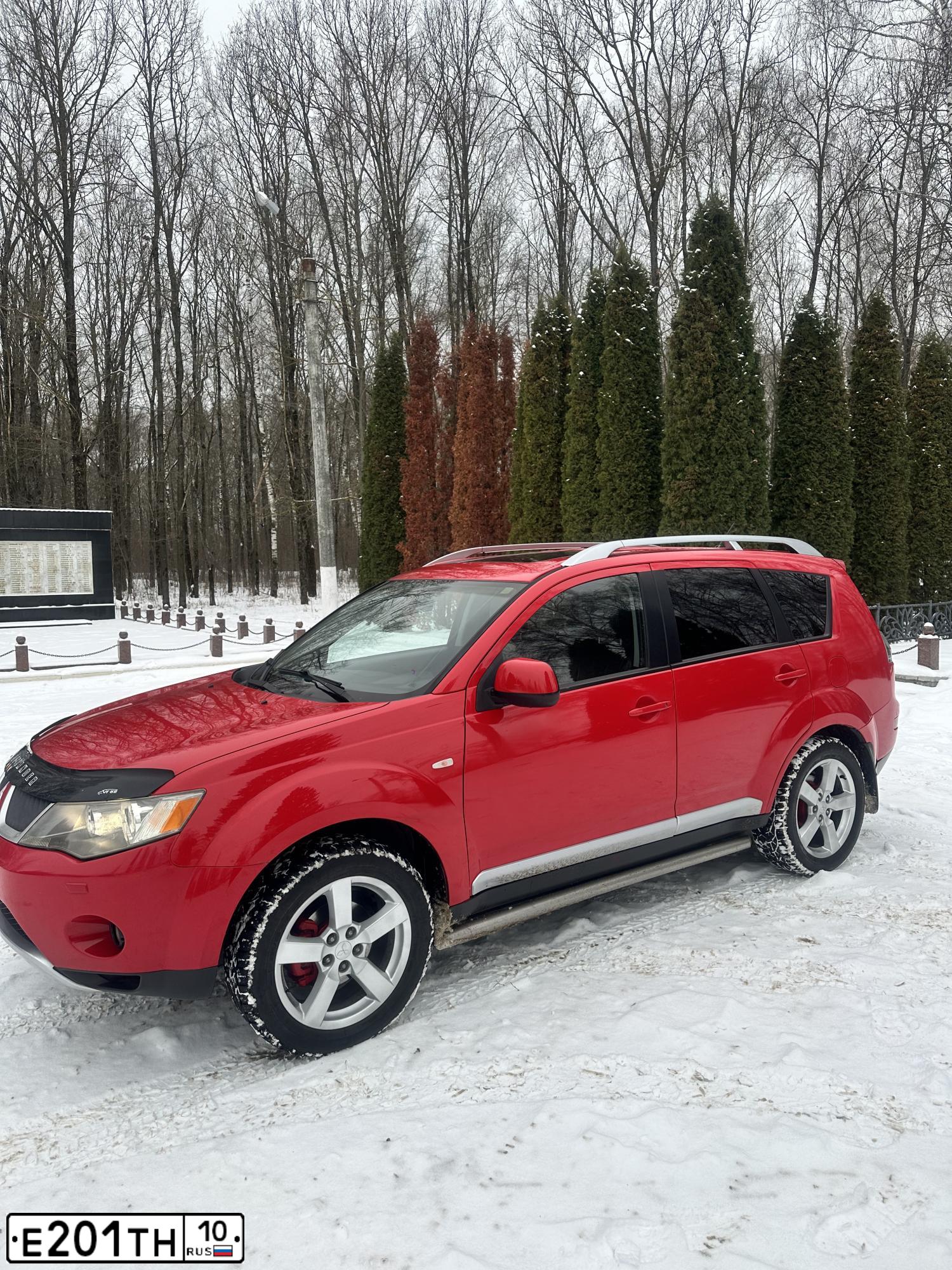 Фото автомобиля MITSUBISHI OUTLANDER, 2007 — госномер О512ЕО180