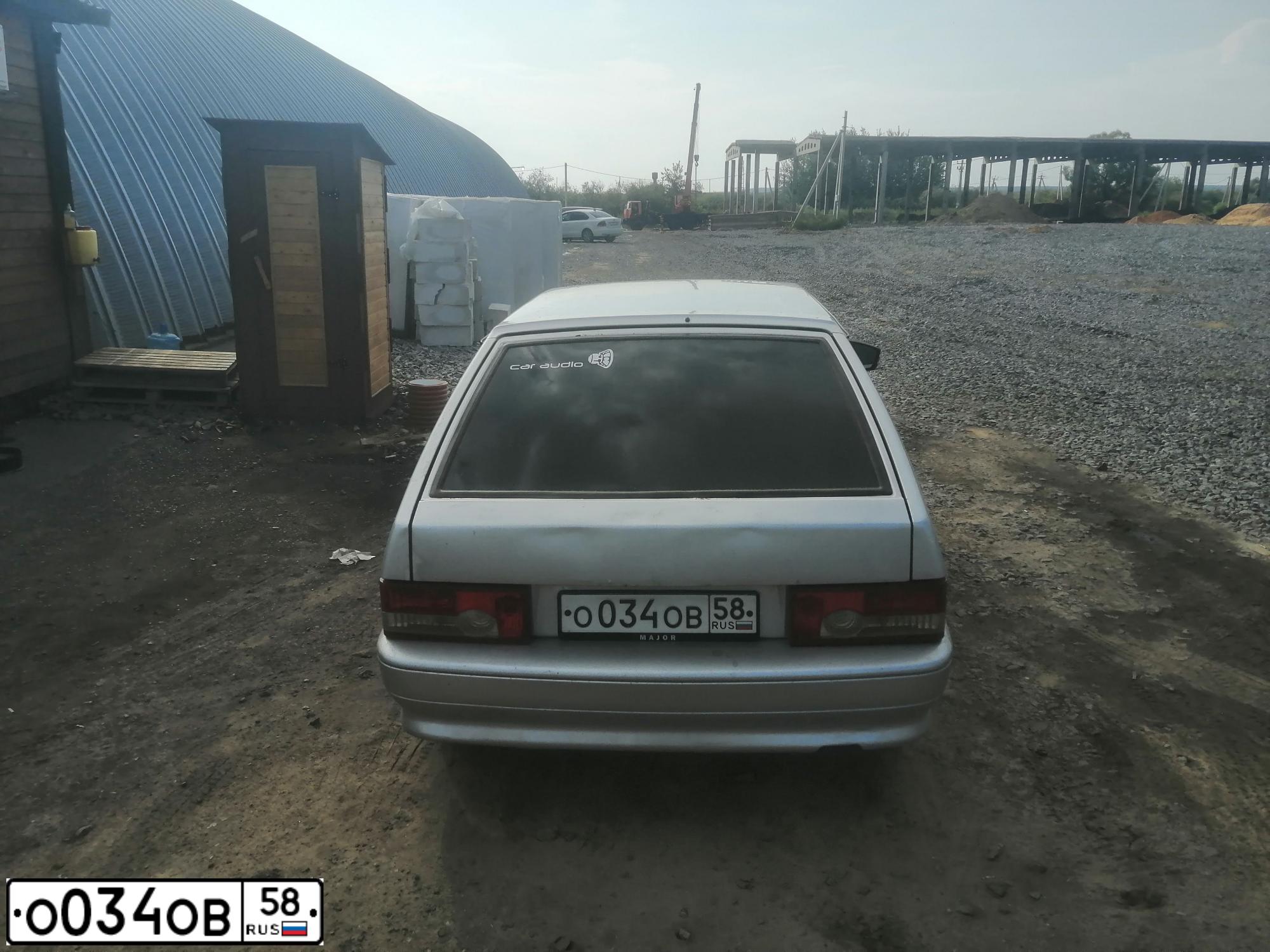 Фото автомобиля LADA 2114 SAMARA, 2008 — госномер М747ТО13. Цвет: Светло-серебристый металик