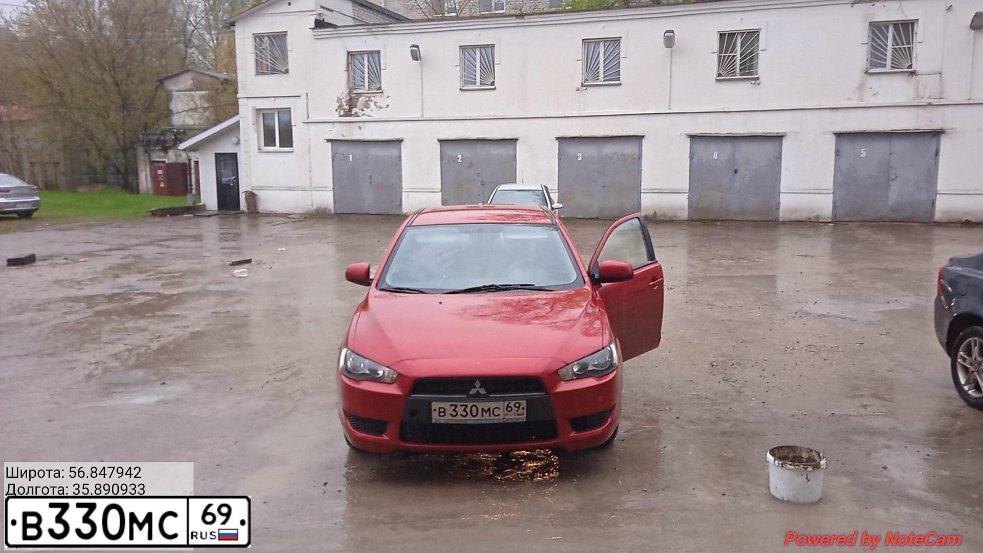 Фото автомобиля MITSUBISHI LANCER, 2008 — госномер В330МС69. Цвет: КРАСНЫЙ