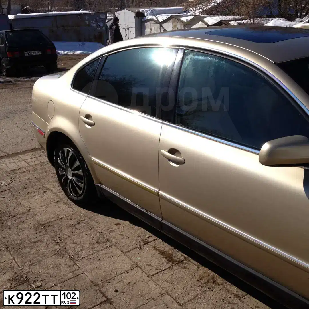 Фото автомобиля LADA 2114 SAMARA, 2009 — госномер К922ТТ102. Цвет: ТЕМНО-ЗЕЛЕНЫЙ