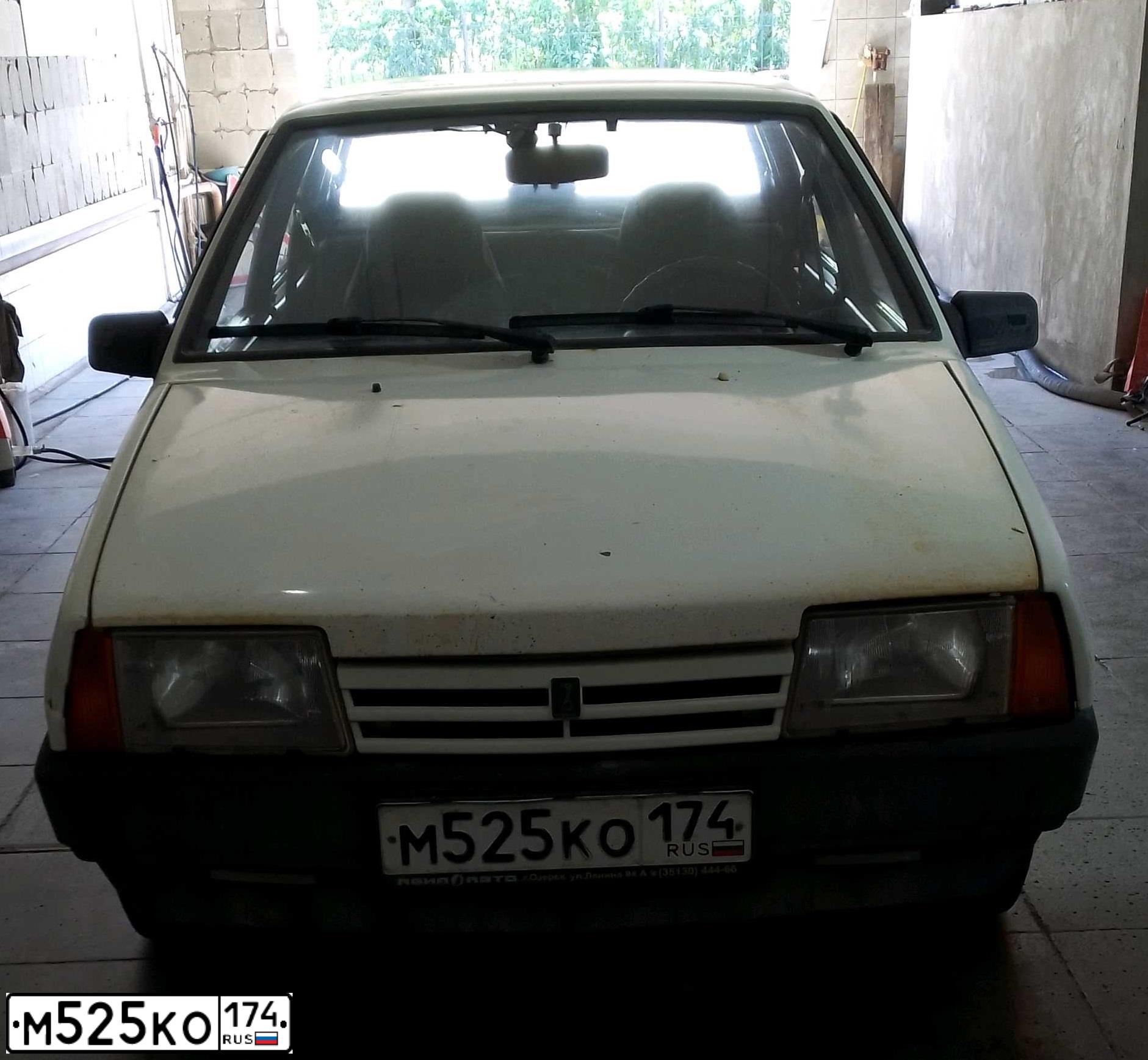 Фото автомобиля LADA 2109 SAMARA, 1996 — госномер М525КО174. Цвет: Белый