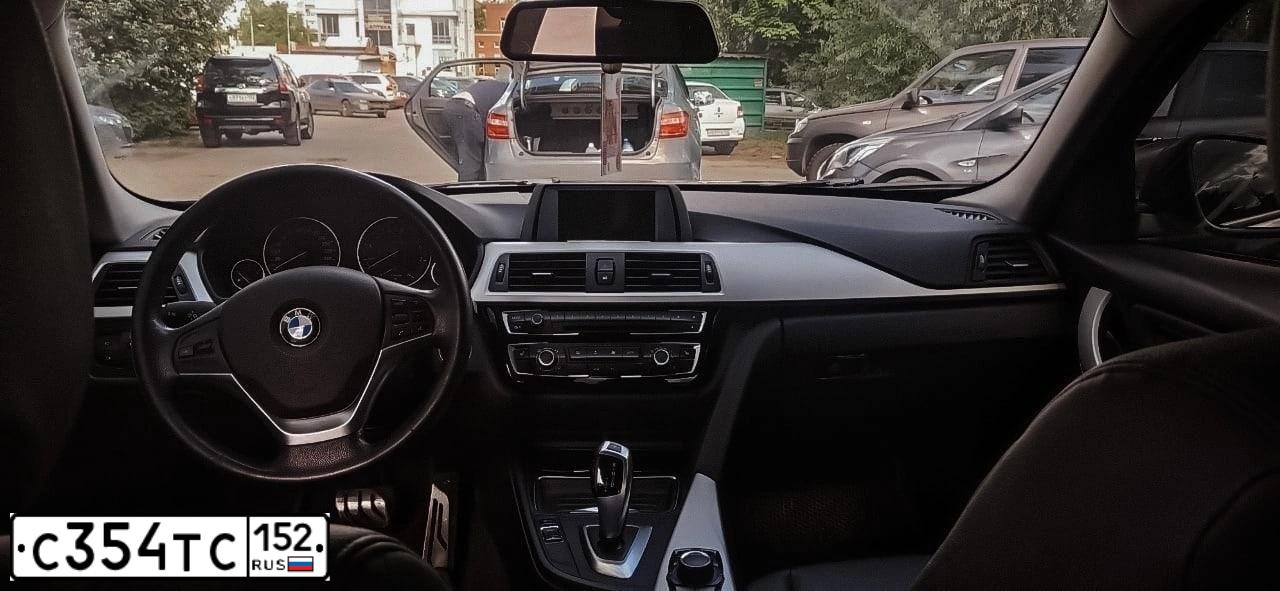 Фото автомобиля BMW 320I, 2013 — госномер А780АМ252. Цвет: Коричневый