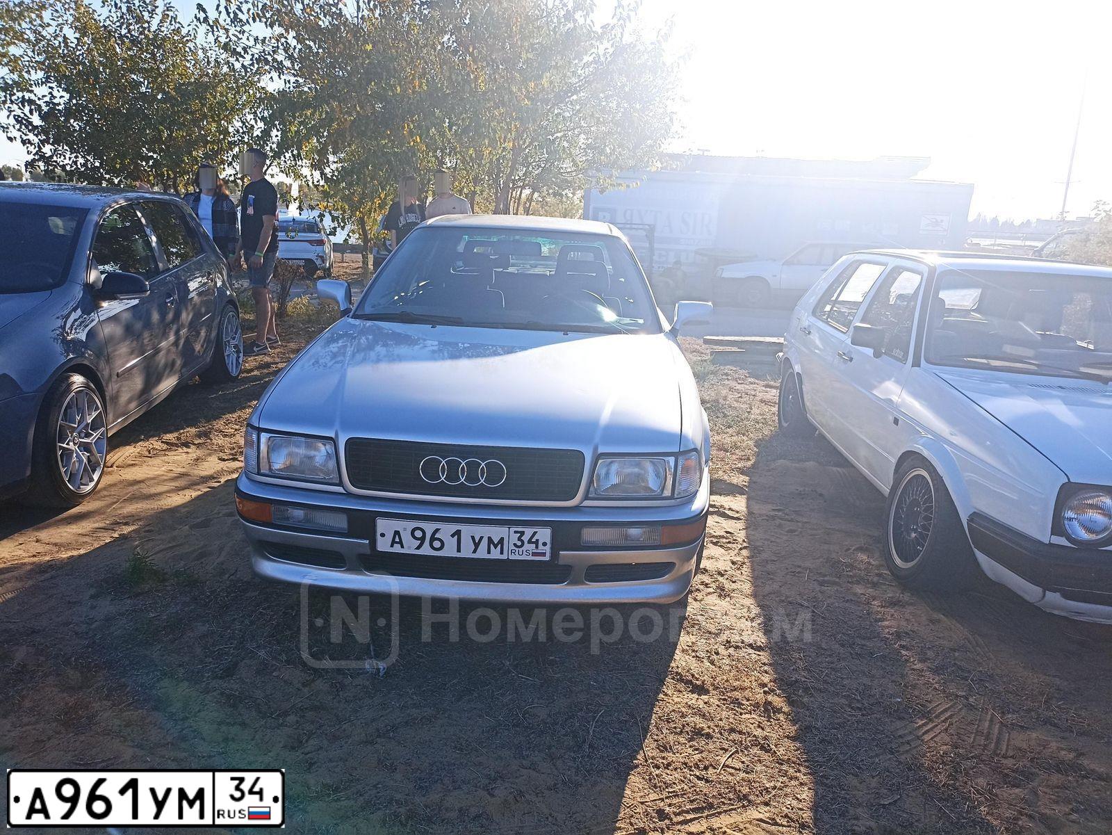 Фото автомобиля AUDI 80, 1994 — госномер А961УМ34. Цвет: Белый