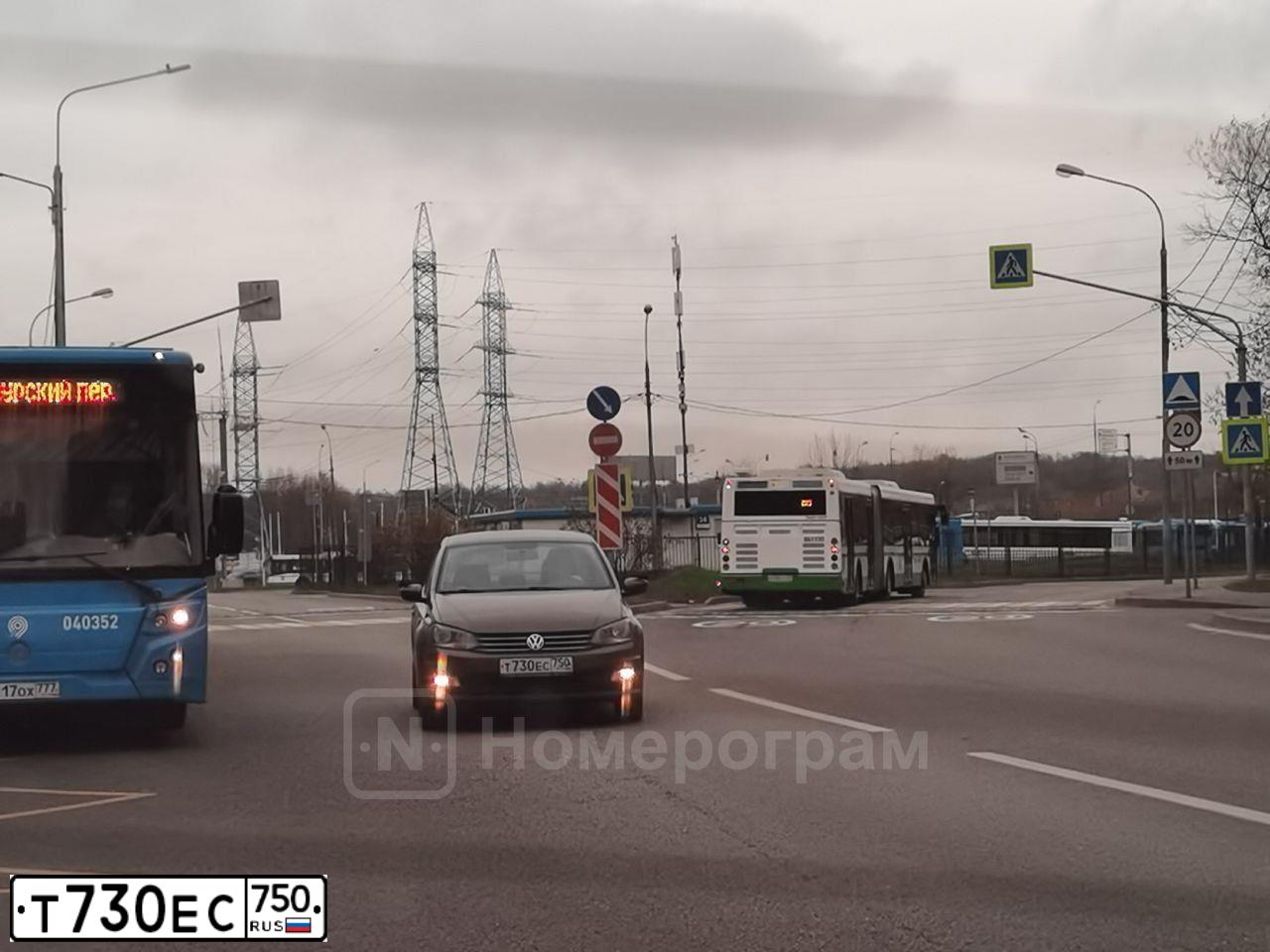 Фото автомобиля VOLKSWAGEN POLO, 2017 — госномер Х316РТ799