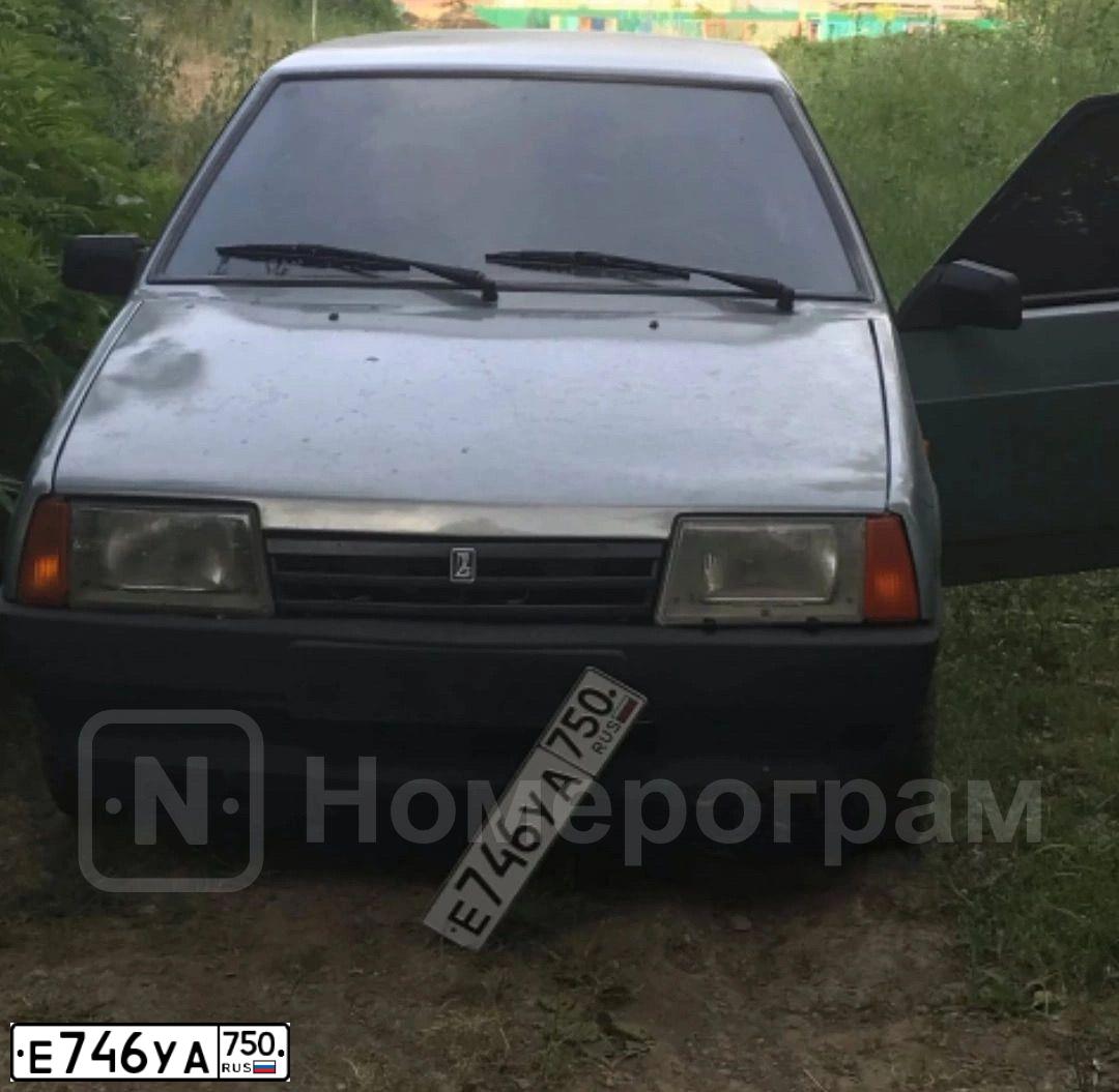 Фото автомобиля LADA 2109 SAMARA, 2003 — госномер Е746УА750. Цвет: СЕРЫЙ