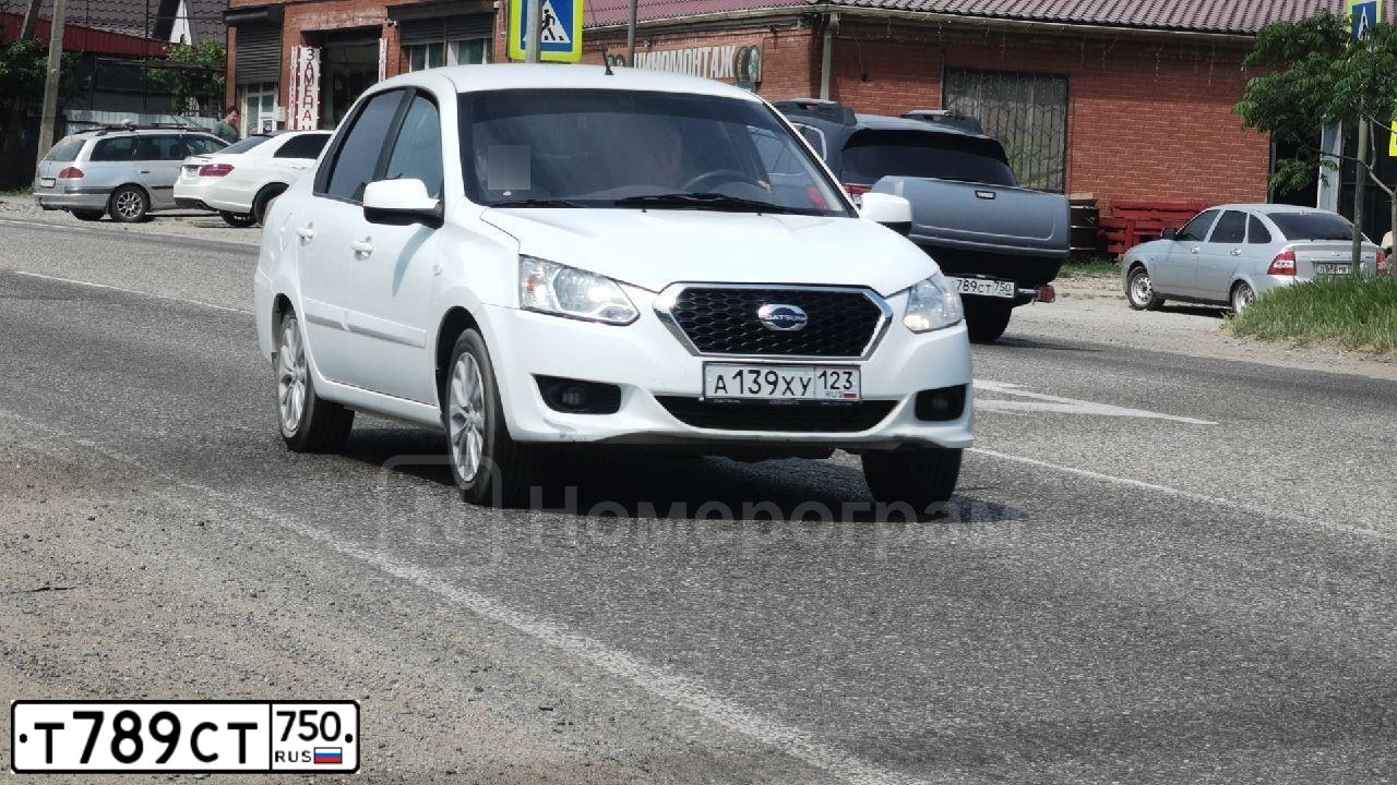 Фото автомобиля SKODA OCTAVIA, 2013 — госномер Е763ЕЕ77. Цвет: ТЕМНО-СЕРЫЙ