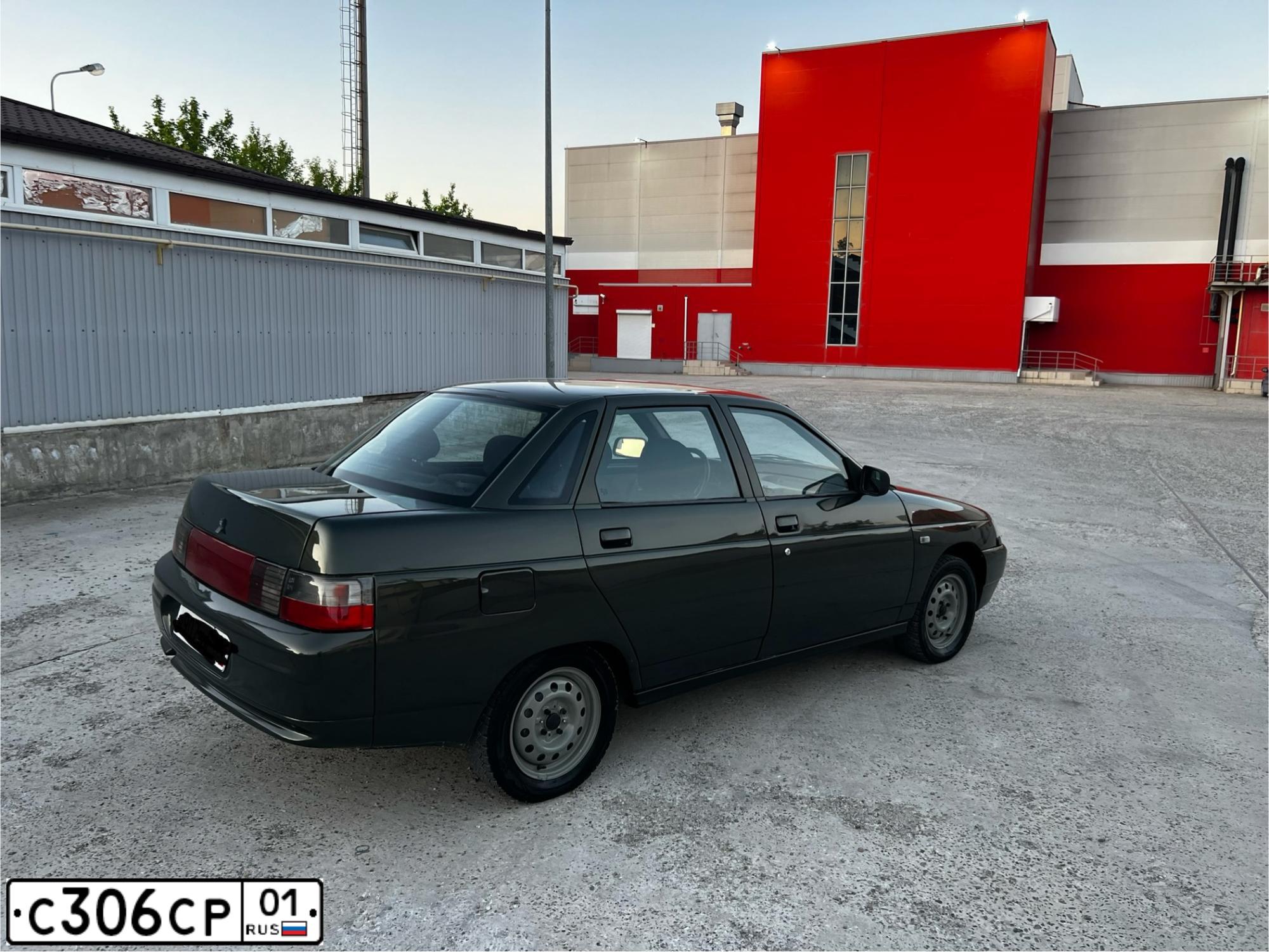 Фото автомобиля LADA 2110, 2004 — госномер Р522ЕВ126