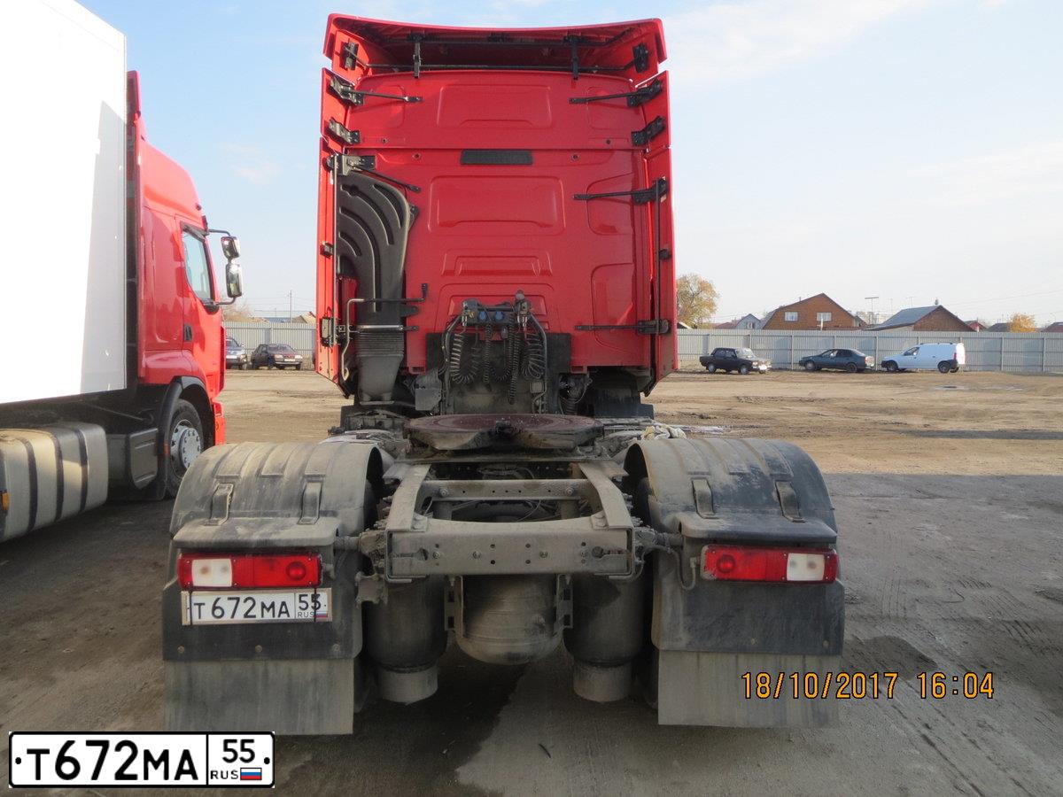 Фото автомобиля RENAULT БЕЗ МОДЕЛИ, 2014 — госномер Е600ОС147. Цвет: Красный