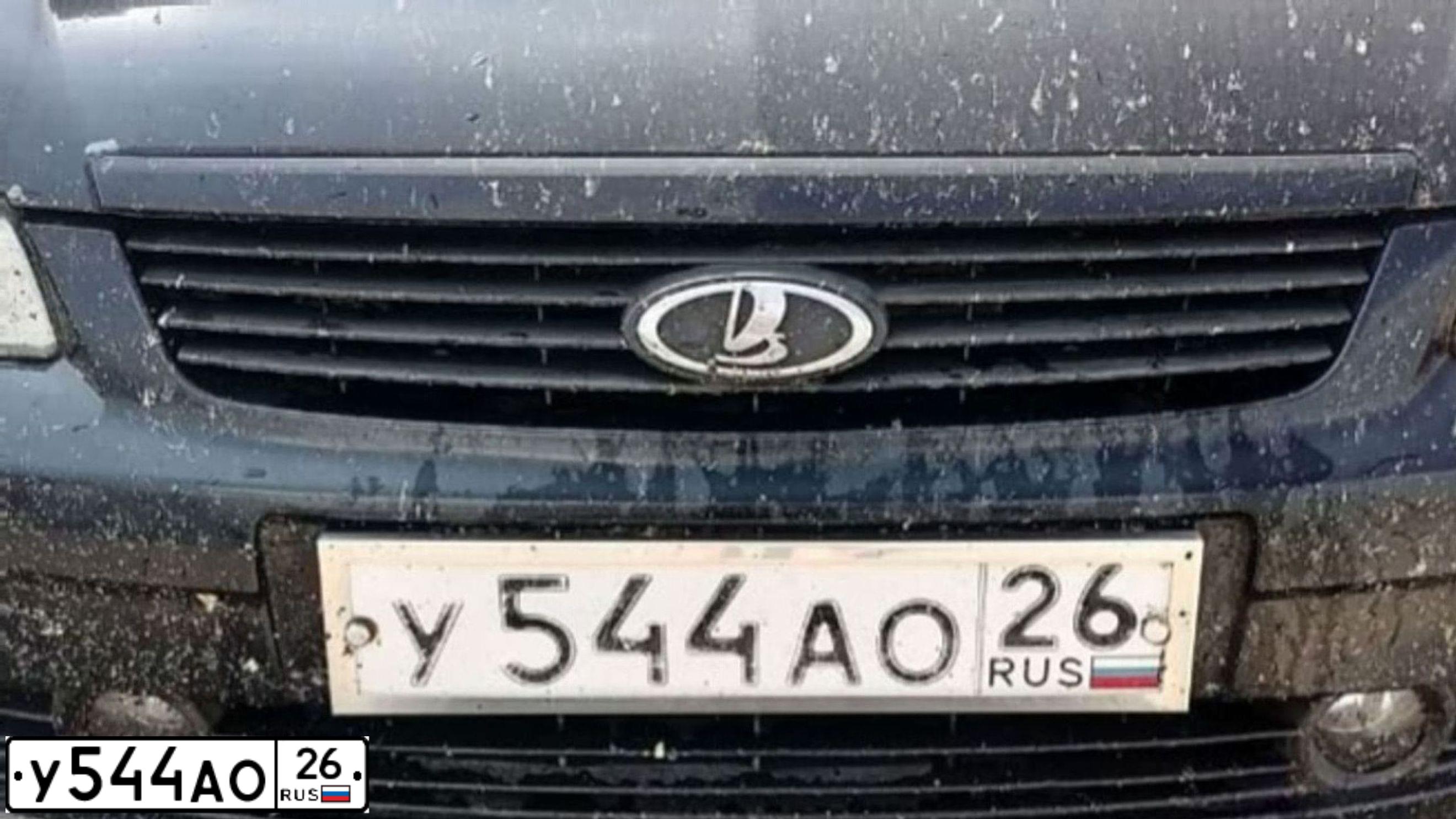 Фото автомобиля LADA PRIORA, 2009 — госномер К642СК53. Цвет: Темно-зеленый