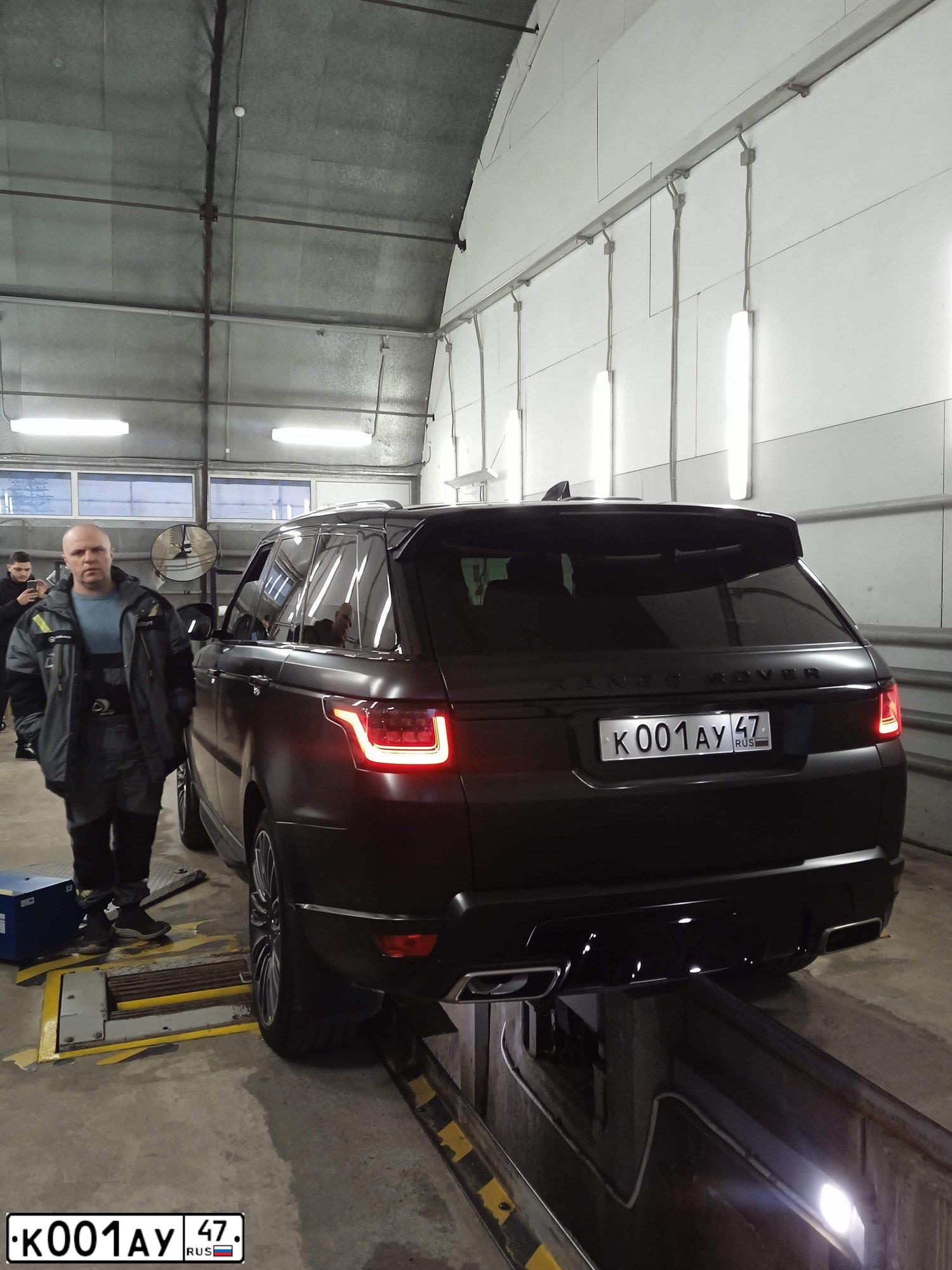 Фото автомобиля AUDI Q3, 2012 — госномер К001АУ47. Цвет: ЧЕРНЫЙ