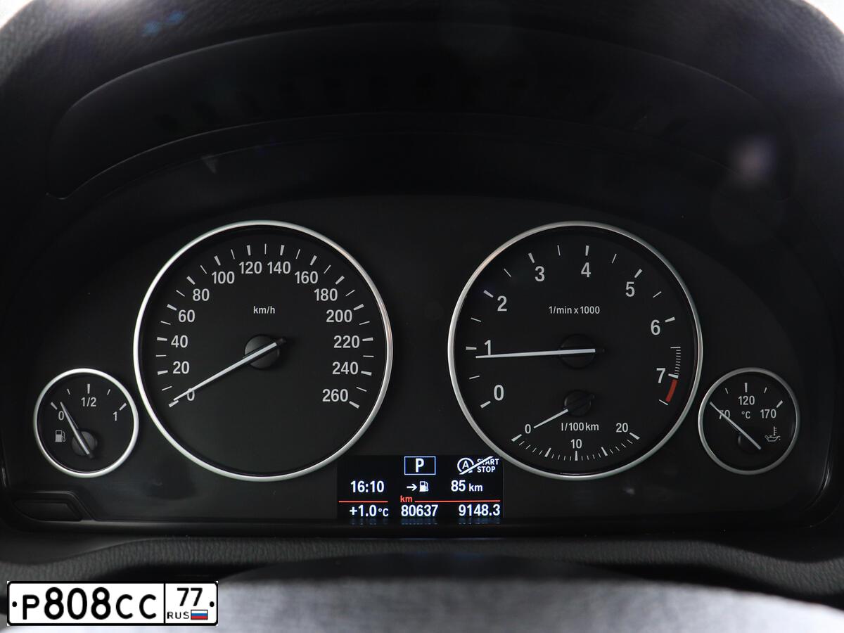 Фото автомобиля HYUNDAI GETZ, 2010 — госномер Р808СС77. Цвет: Красный