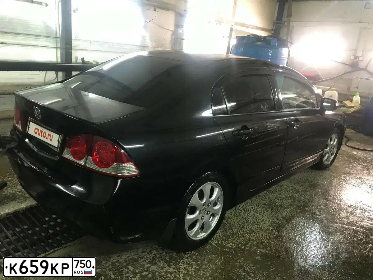 Фото автомобиля HONDA CIVIC, 2008 — госномер Н633АА790. Цвет: ЧЕРНЫЙ