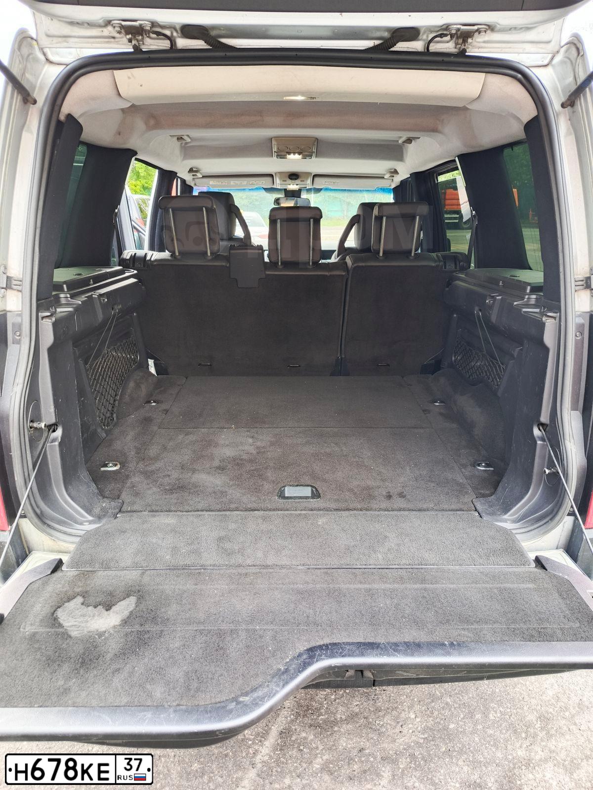 Фото автомобиля LANDROVER DISCOVERY, 2007 — госномер У104ВС797. Цвет: СЕРЕБРИСТЫЙ