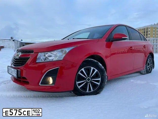 Фото автомобиля FORD FOCUS, 2008 — госномер Е575СЕ102. Цвет: ЧЕРНЫЙ