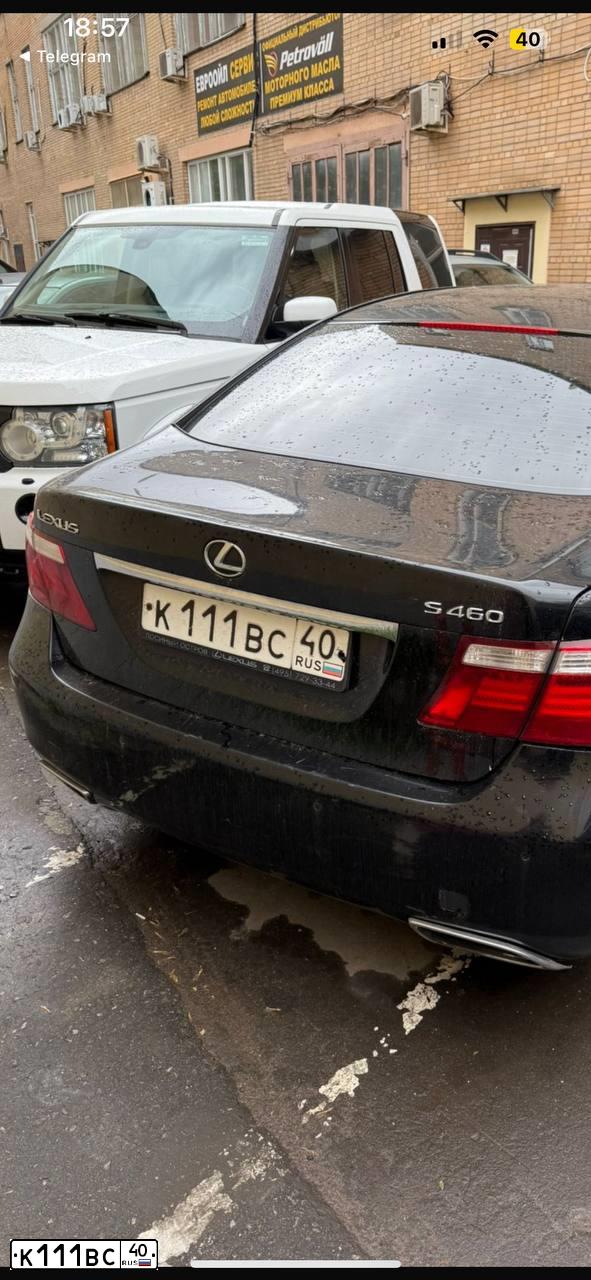 Фото автомобиля LEXUS LS, 2008 — госномер К111ВС40. Цвет: ЧЕРНЫЙ