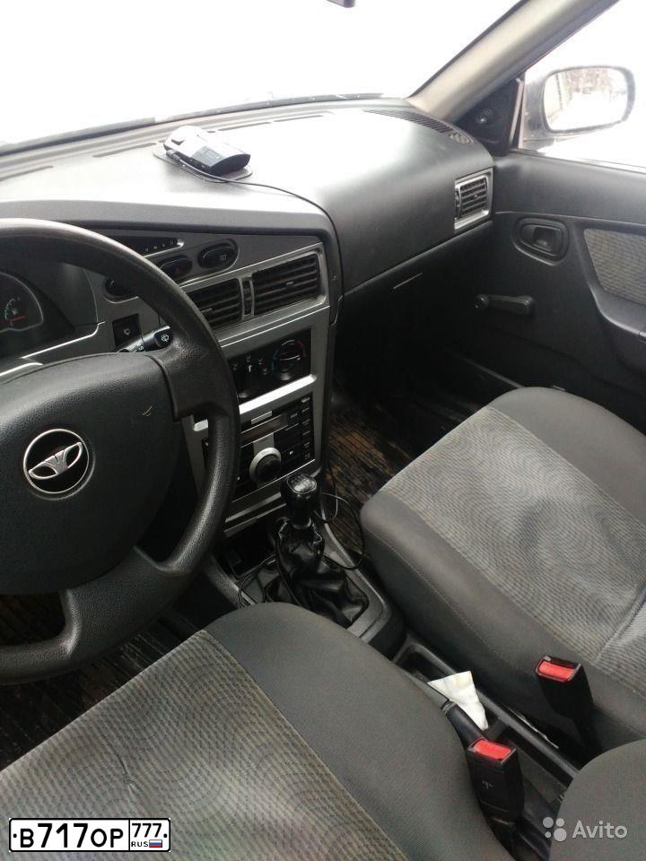Фото автомобиля DAEWOO O NEXIA, 2011 — госномер В717ОР777. Цвет: СЕРЕБРИСТЫЙ