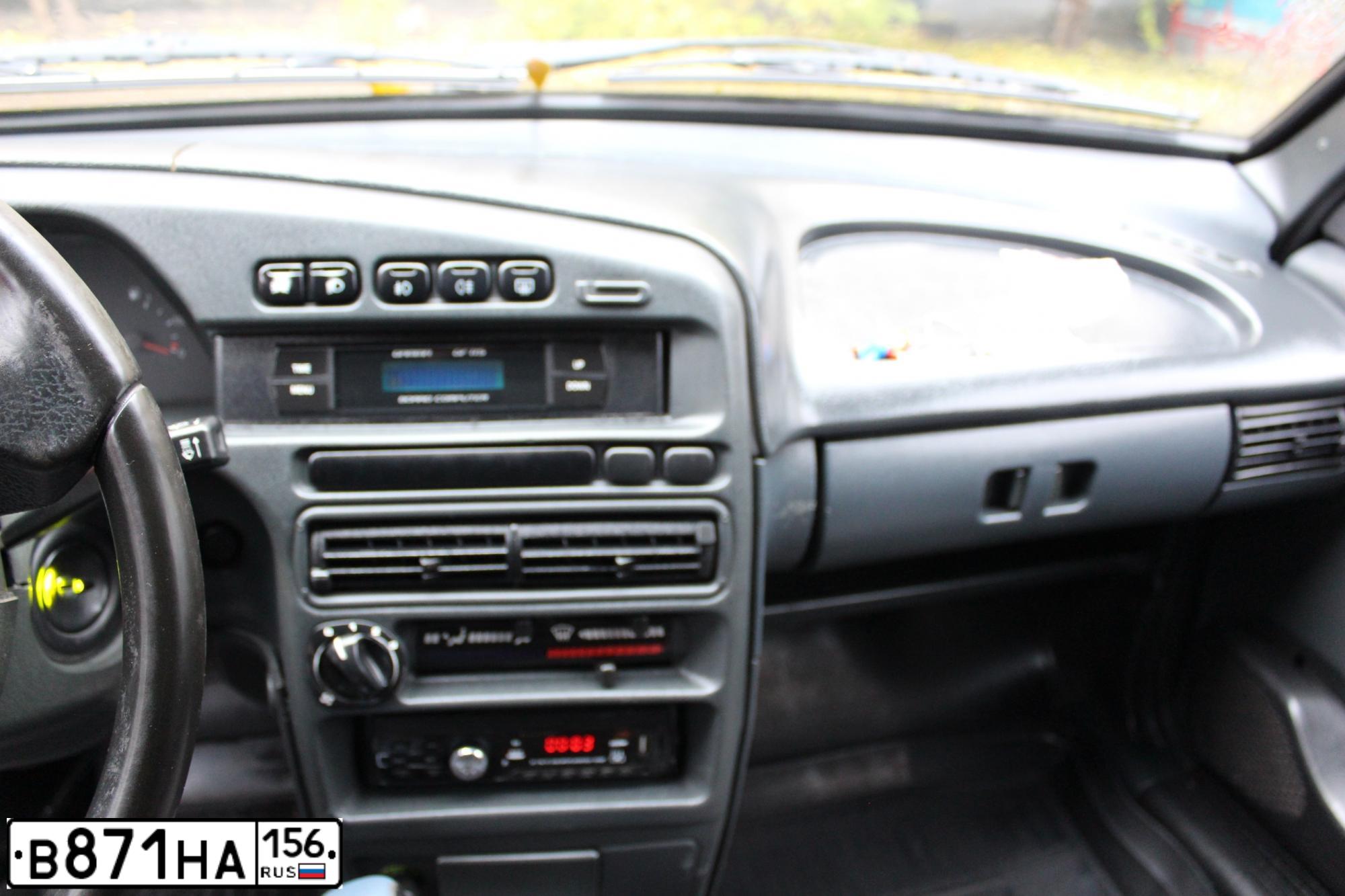 Фото автомобиля LADA 2115 SAMARA, 2009 — госномер К998УУ102. Цвет: ГРАФИТОВЫЙ МЕТАЛЛИК