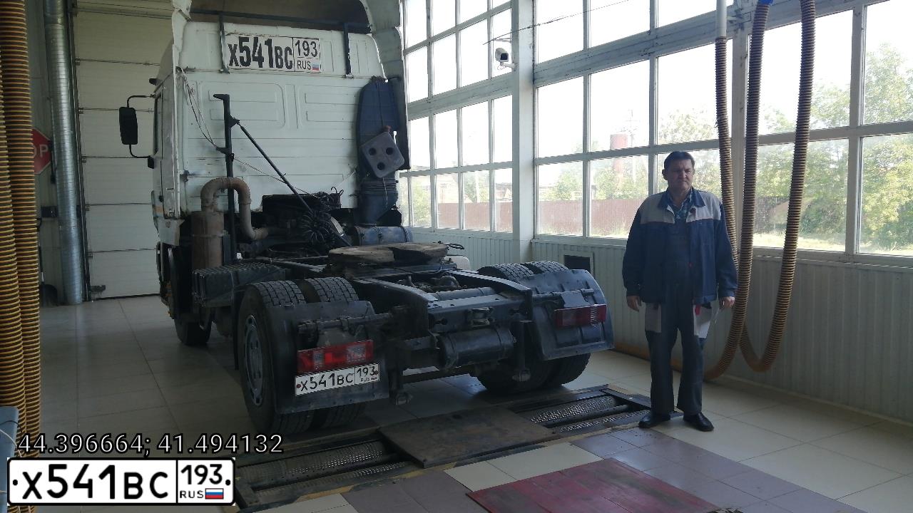 Фото автомобиля MAZ 5440 /4X2/, 2011 — госномер Х541ВС193