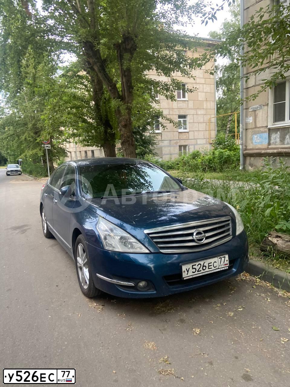 Фото автомобиля NISSAN TEANA, 2008 — госномер У526ЕС77. Цвет: СИНИЙ
