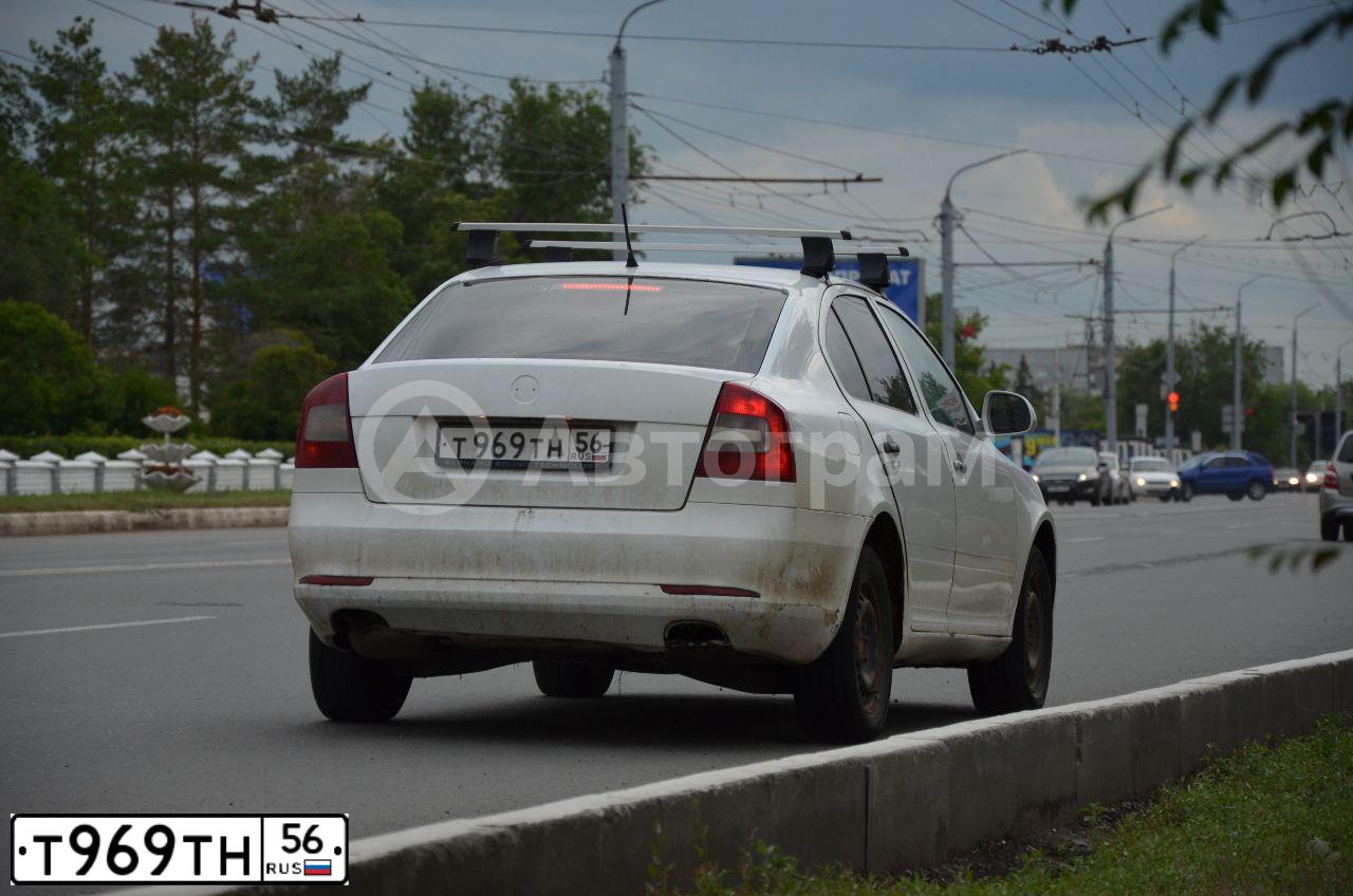 Фото автомобиля SKODA OCTAVIA, 2011 — госномер Е730КР156