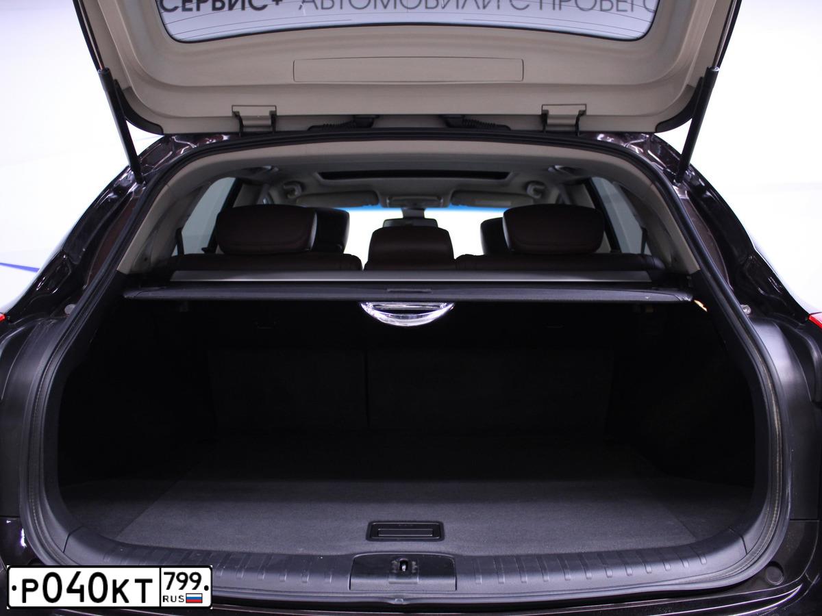 Фото автомобиля INFINITI QX50 /EX/, 2010 — госномер Е353КО197. Цвет: ТЕМНО-БОРДОВЫЙ