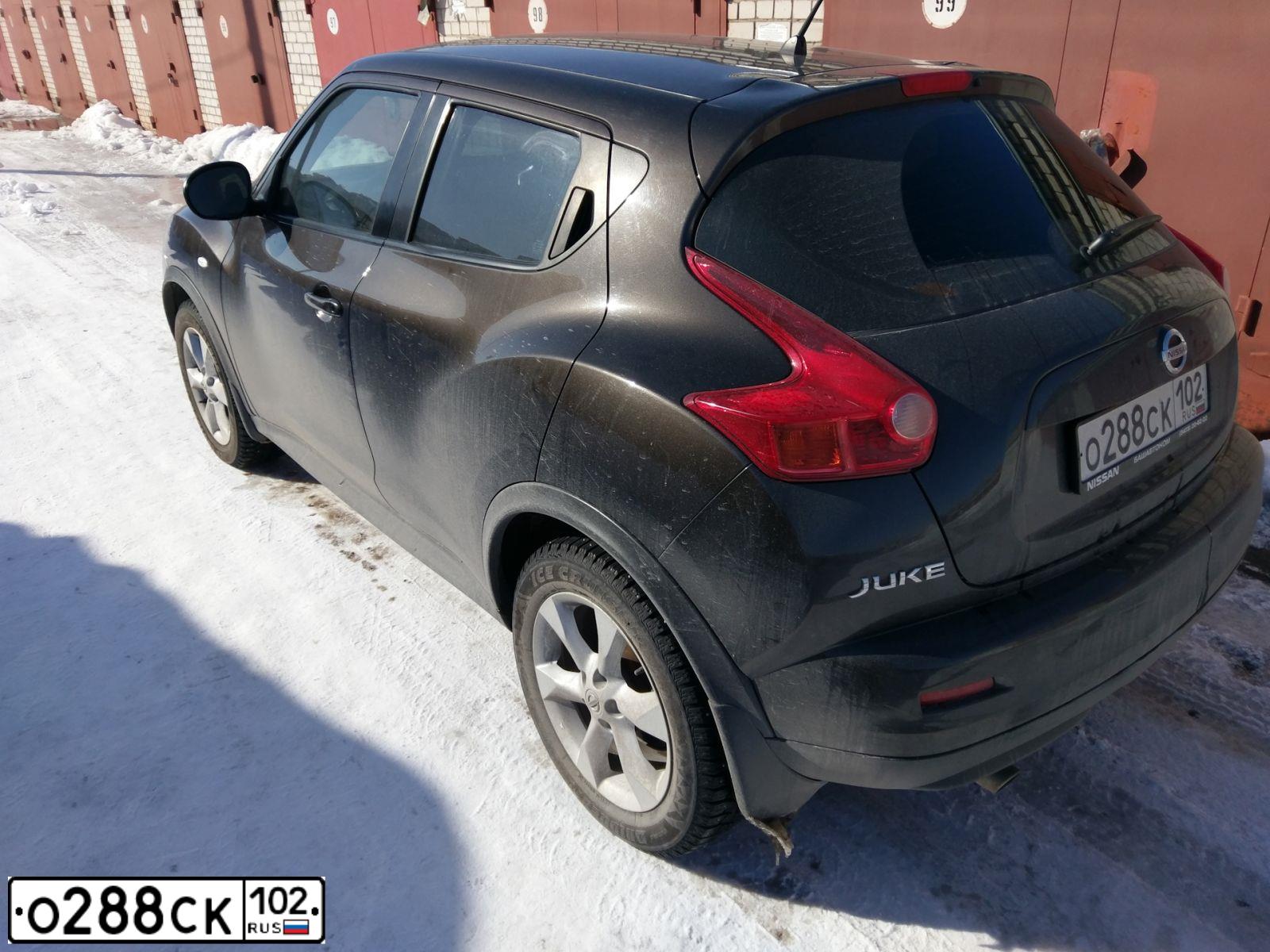 Фото автомобиля NISSAN JUKE, 2011 — госномер О288СК102. Цвет: ТЕМНО-КОРИЧНЕВЫЙ