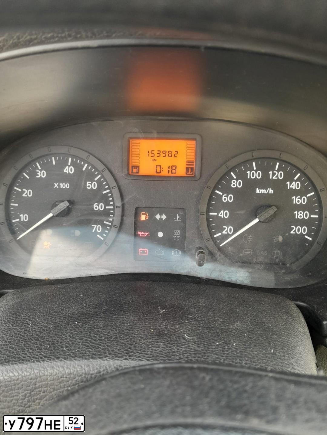 Фото автомобиля RENAULT LOGAN, 2007 — госномер У797НЕ52. Цвет: СЕРЫЙ