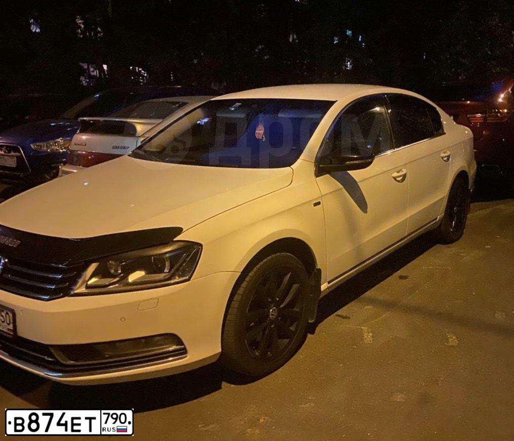 Фото автомобиля MERCEDES S-KLASSE, 2005 — госномер В874ЕТ790. Цвет: ЧЕРНЫЙ