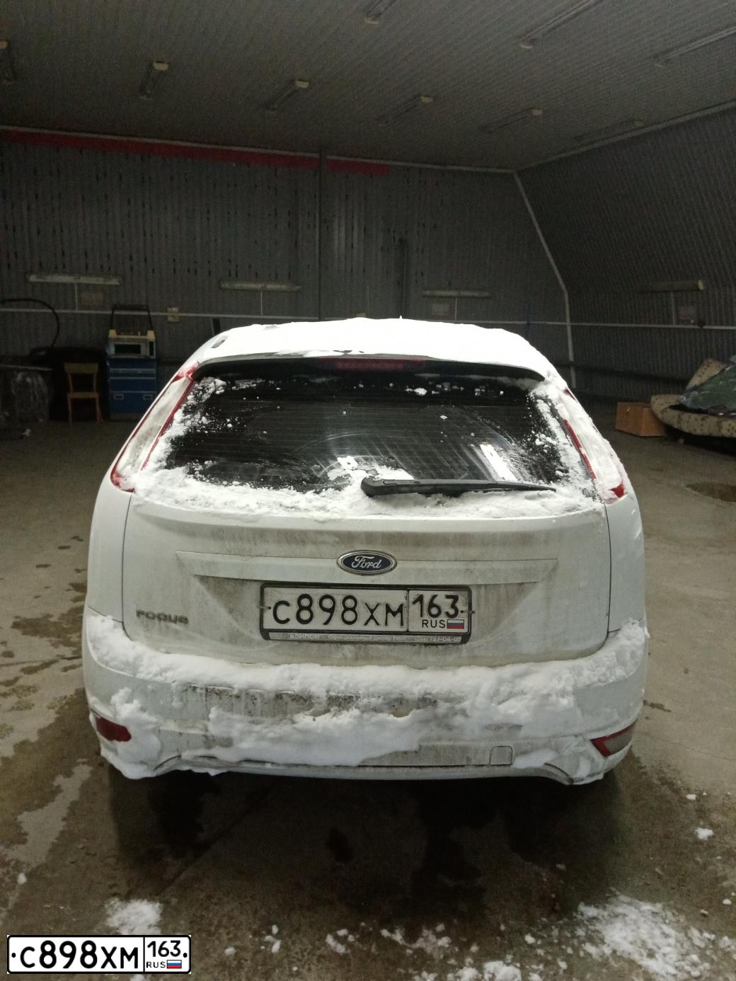 Фото автомобиля LADA 2114 SAMARA, 2006 — госномер У973СА36. Цвет: МОЛОЧНО-БЕЛЫЙ СЕРЕБРИСТЫЙ