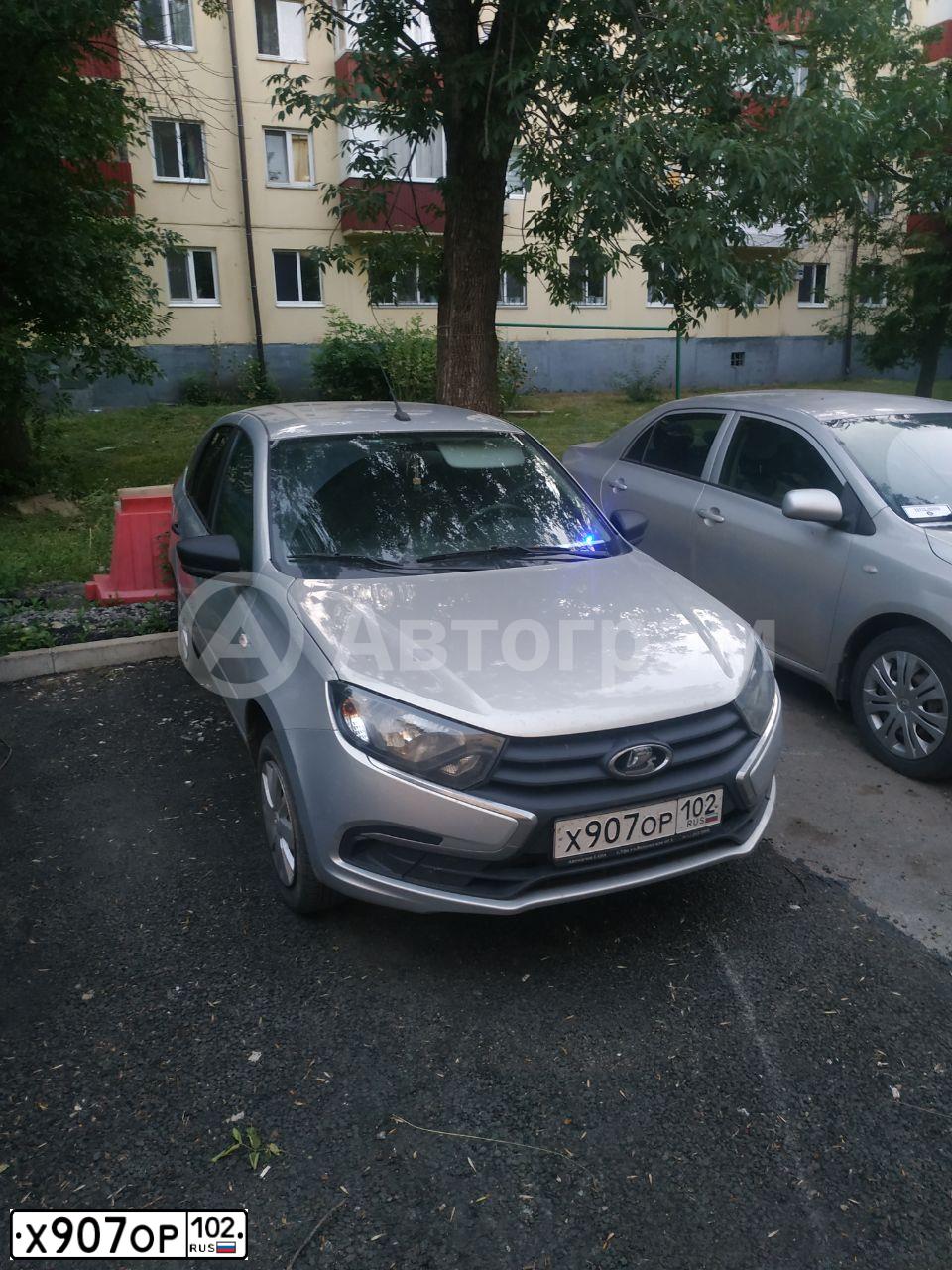 Фото автомобиля LADA 2191 GRANTA, 2018 — госномер Х907ОР102. Цвет: СЕРЕБРИСТЫЙ