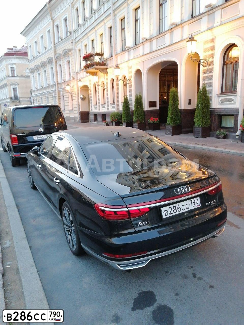 Фото автомобиля AUDI A8, 2018 — госномер В286СС790. Цвет: ЧЕРНЫЙ