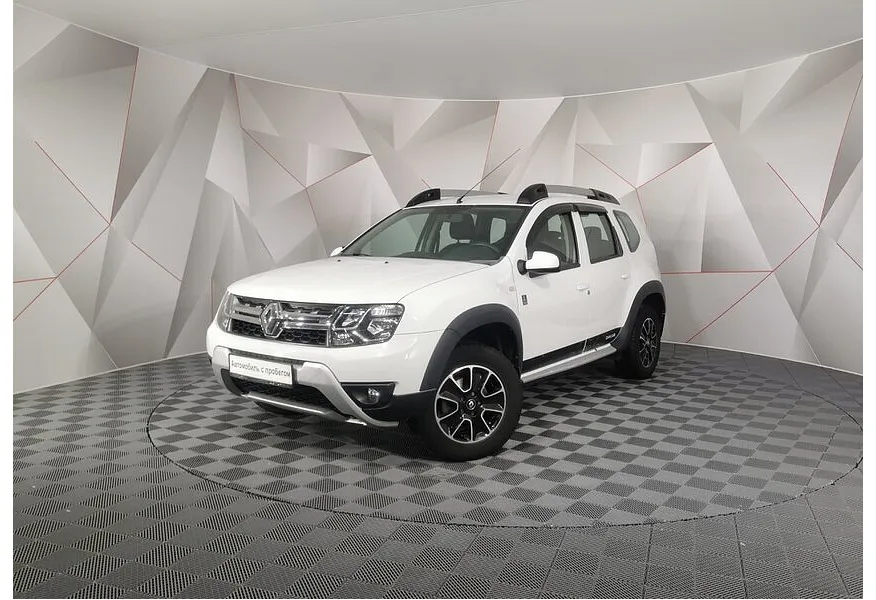 Фото автомобиля RENAULT DUSTER, 2017 — госномер С896ОК750. Цвет: БЕЛЫЙ