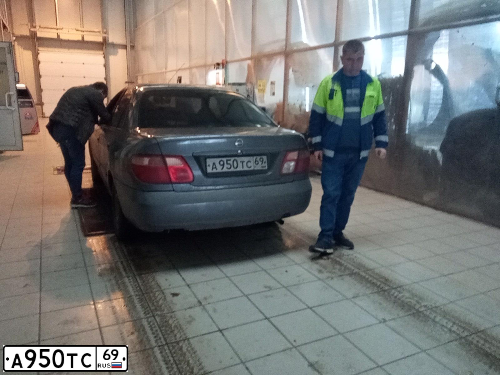 Фото автомобиля NISSAN ALMERA, 2006 — госномер У210ТЕ790. Цвет: Серый