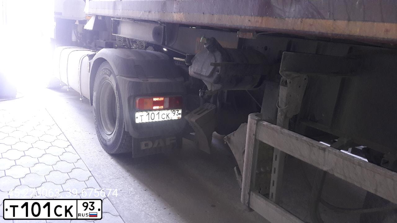 Фото автомобиля DAF XF 105 FT /4X2/, 2011 — госномер Т101СК93. Цвет: Белый