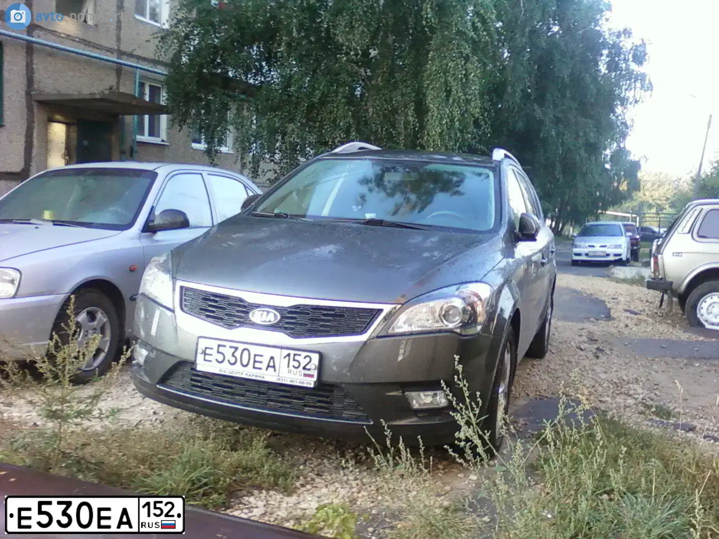 Фото автомобиля KIA CEE'D, 2011 — госномер Е530ЕА152. Цвет: СЕРЕБРИСТЫЙ