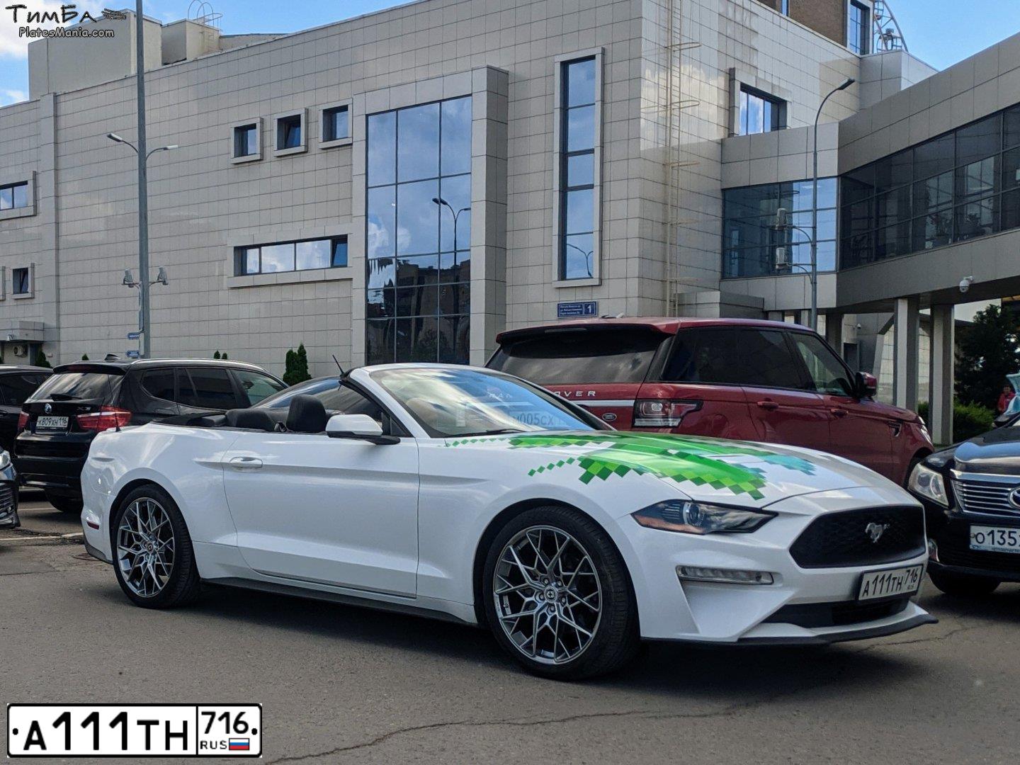 Фото автомобиля MERCEDES V-KLASSE, 2018 — госномер А111ТН716. Цвет: ЧЕРНЫЙ