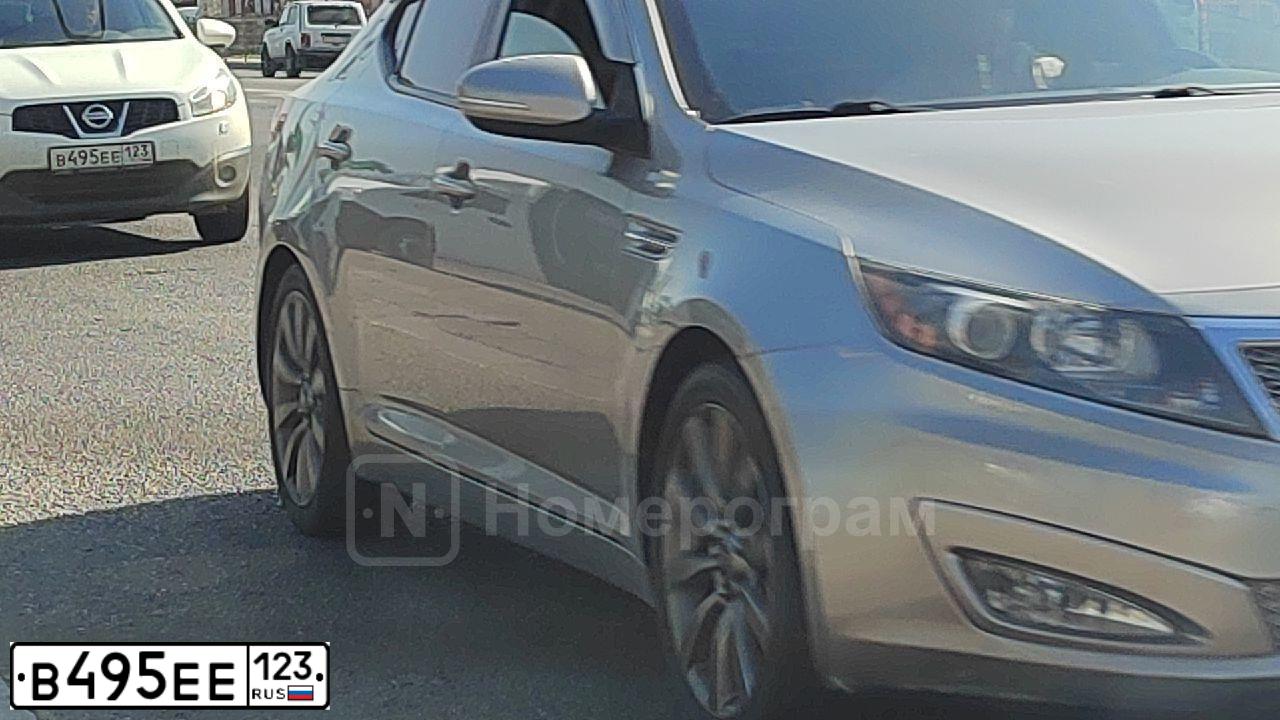 Фото автомобиля NISSAN QASHQAI, 2012 — госномер В495ЕЕ123. Цвет: Белый