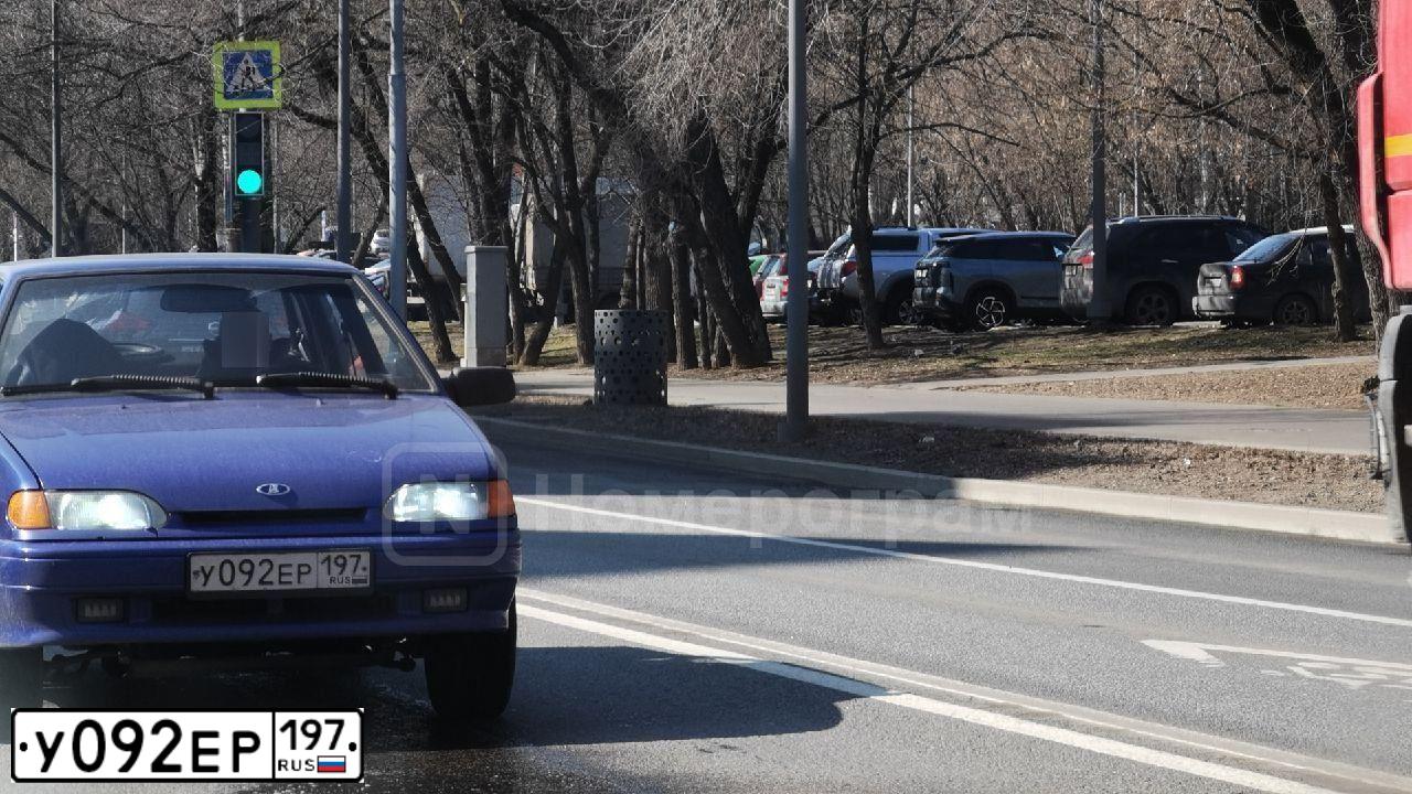 Фото автомобиля LADA 2115 SAMARA, 2010 — госномер У092ЕР197. Цвет: СИНИЙ